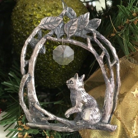 Vintage Pewter Cat catching Crystal Christmas Ornament - Picture 2 of 13
